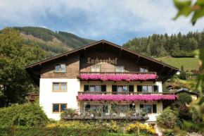 Отель Pension Lacknerhof, Пизендорф